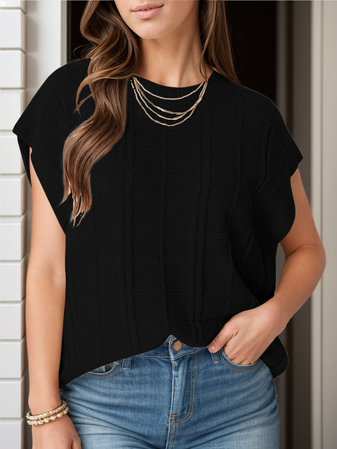 Round Neck Cap Sleeve Knit Top