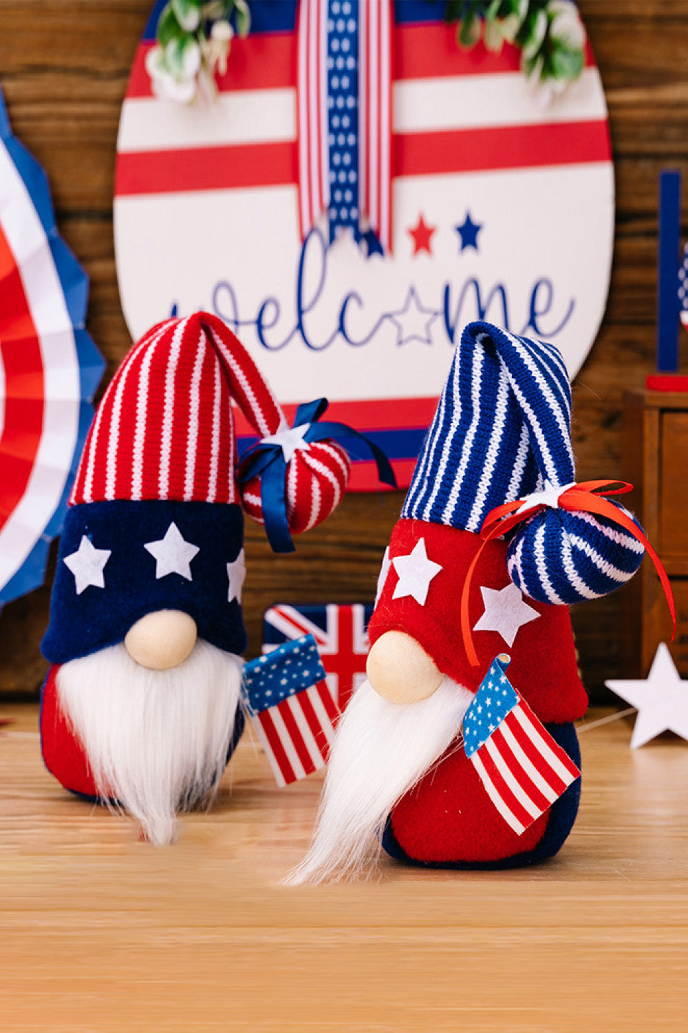 2-Piece Independence Day Knit Decor Gnomes