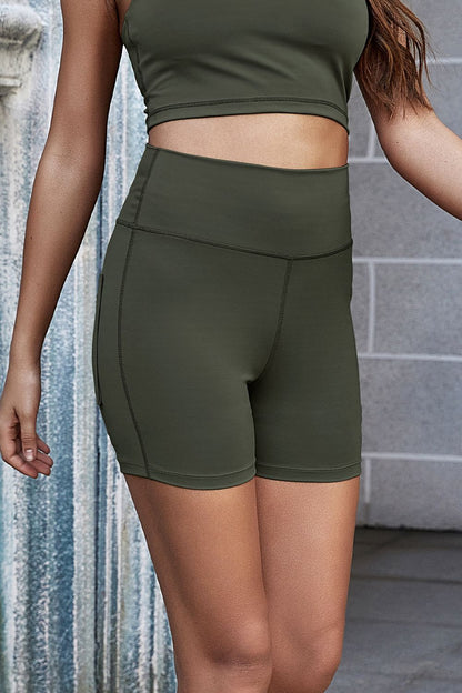 Exposed Seam Decorative Button Yoga Shorts