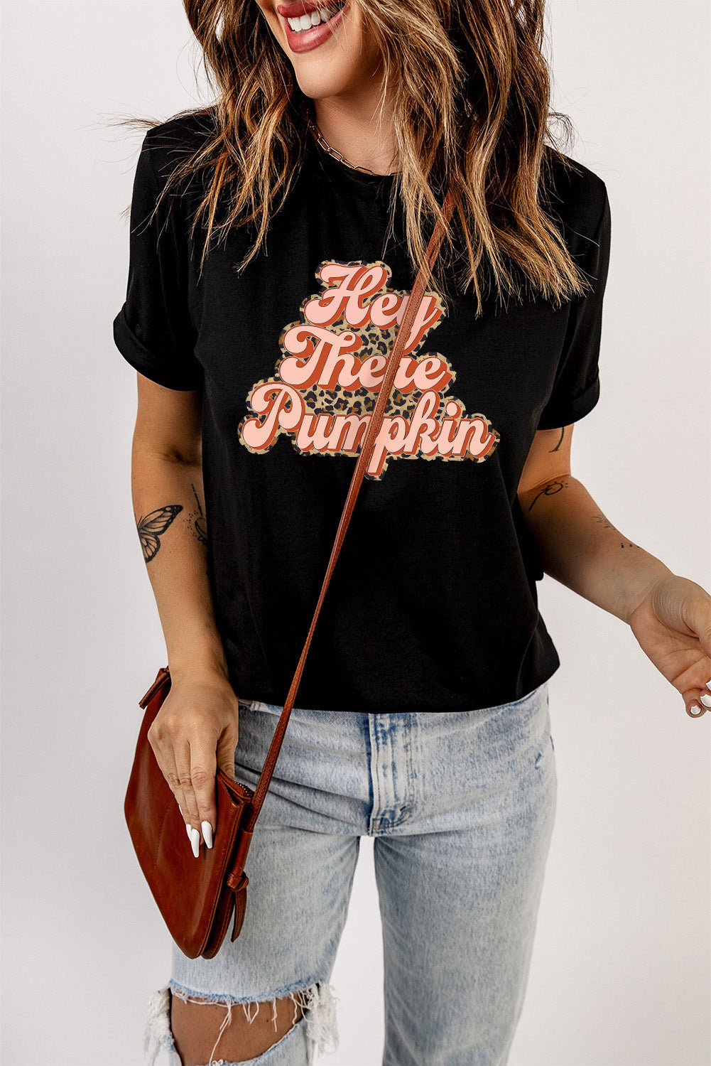 Short Sleeve Round neck HEY THERE PUMPKIN Graphic Tee