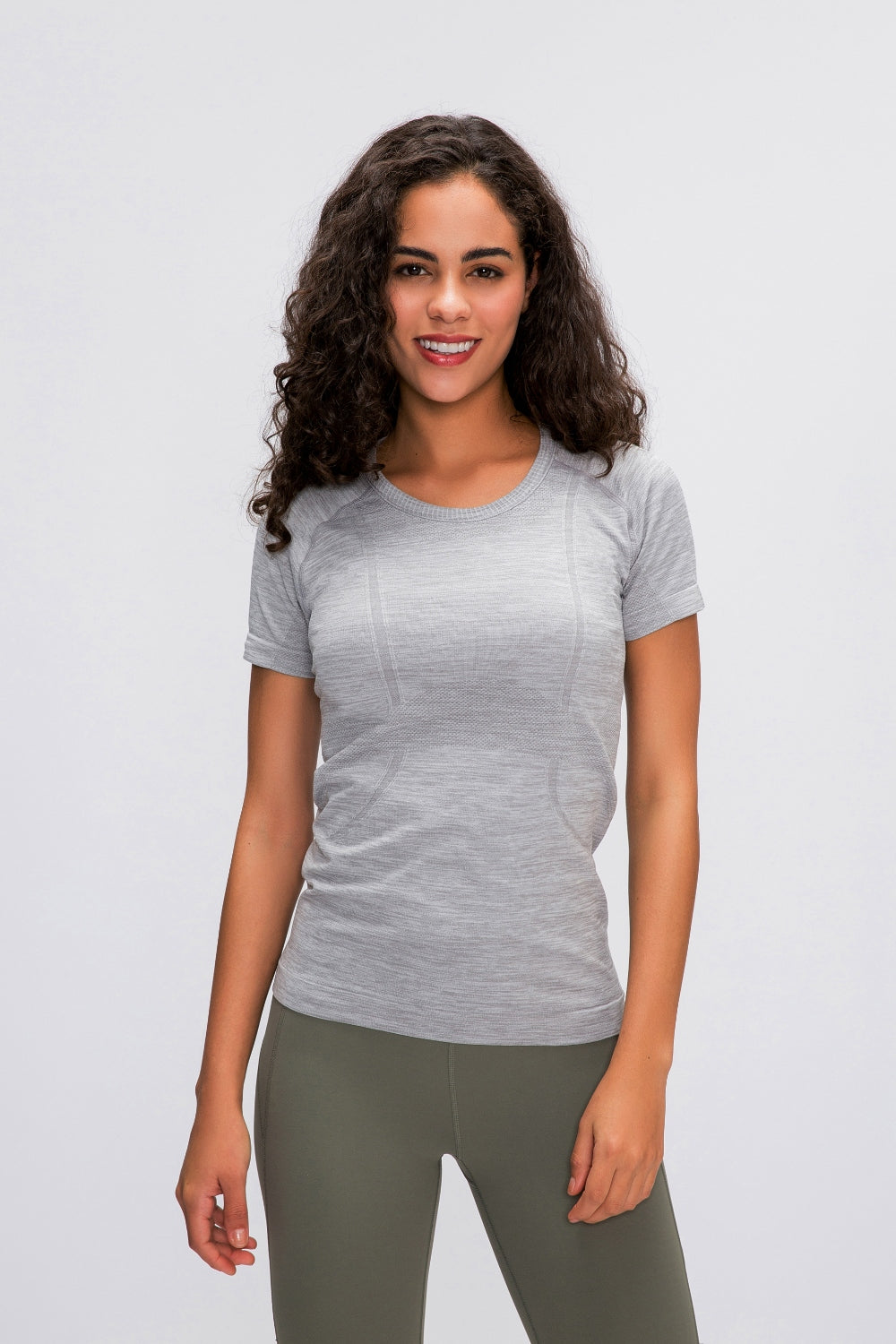 Round Neck Short Sleeve Active T-Shirt