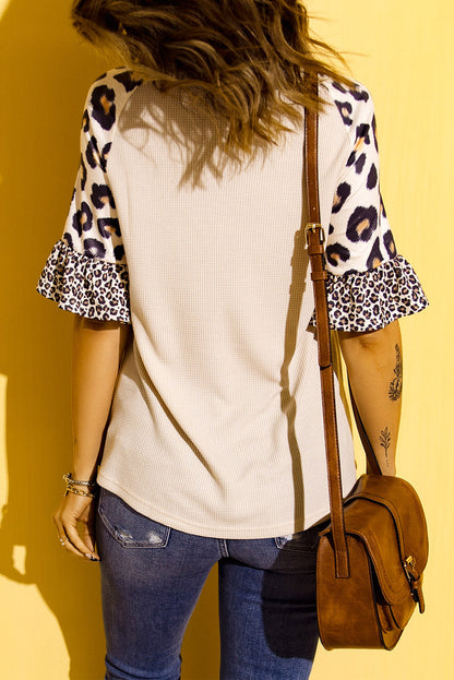 SMALL TOWN USA Graphic Leopard V-Neck Top