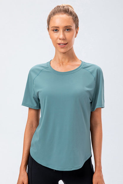 Round Neck Raglan Sleeve Active Tee