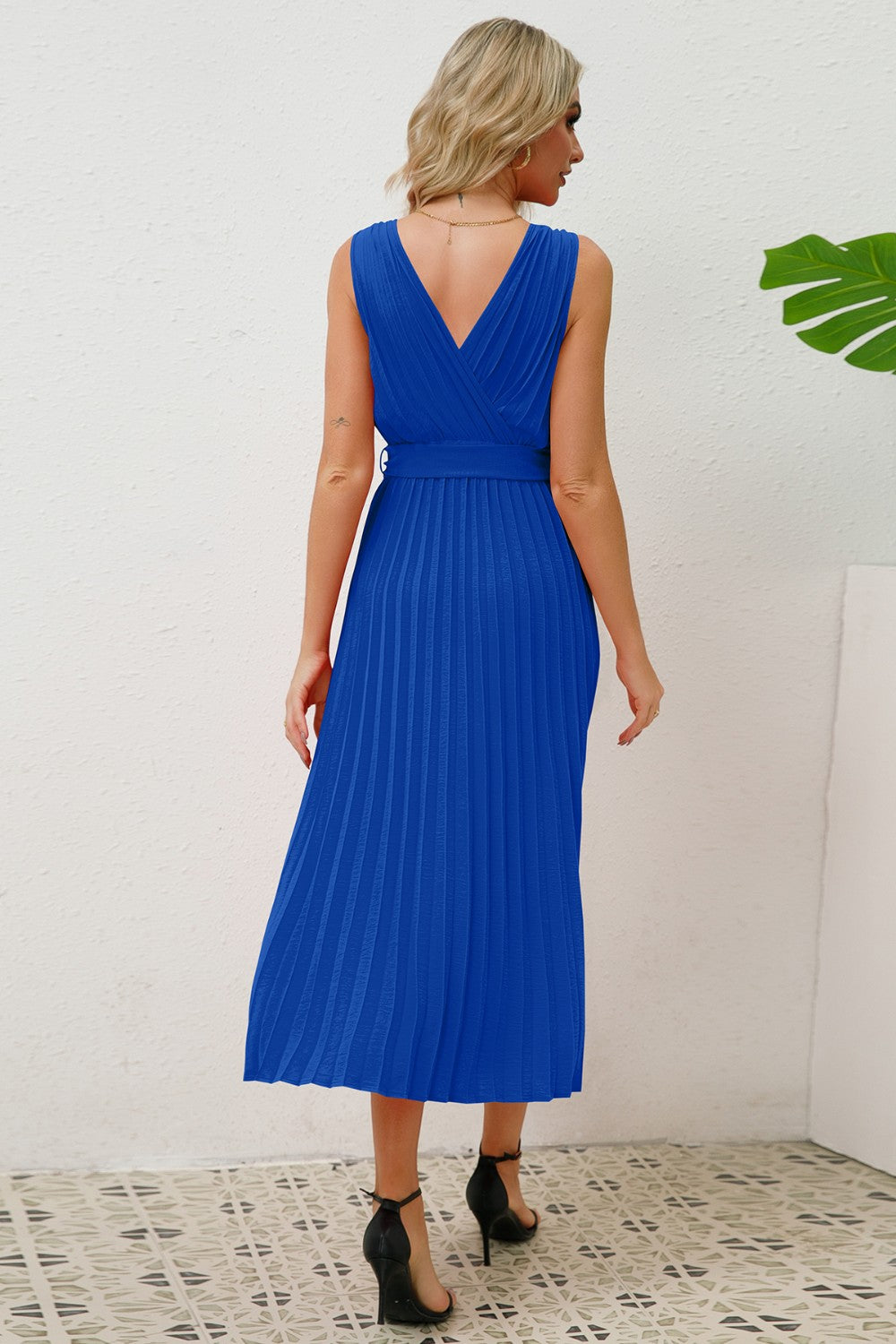 Surplice Sleeveless Midi Pleated Dress