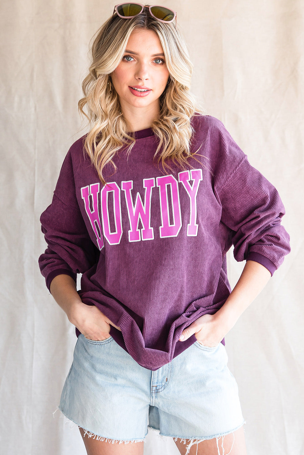 HOWDY Graphic Dropped Shoulder Sweatshirt