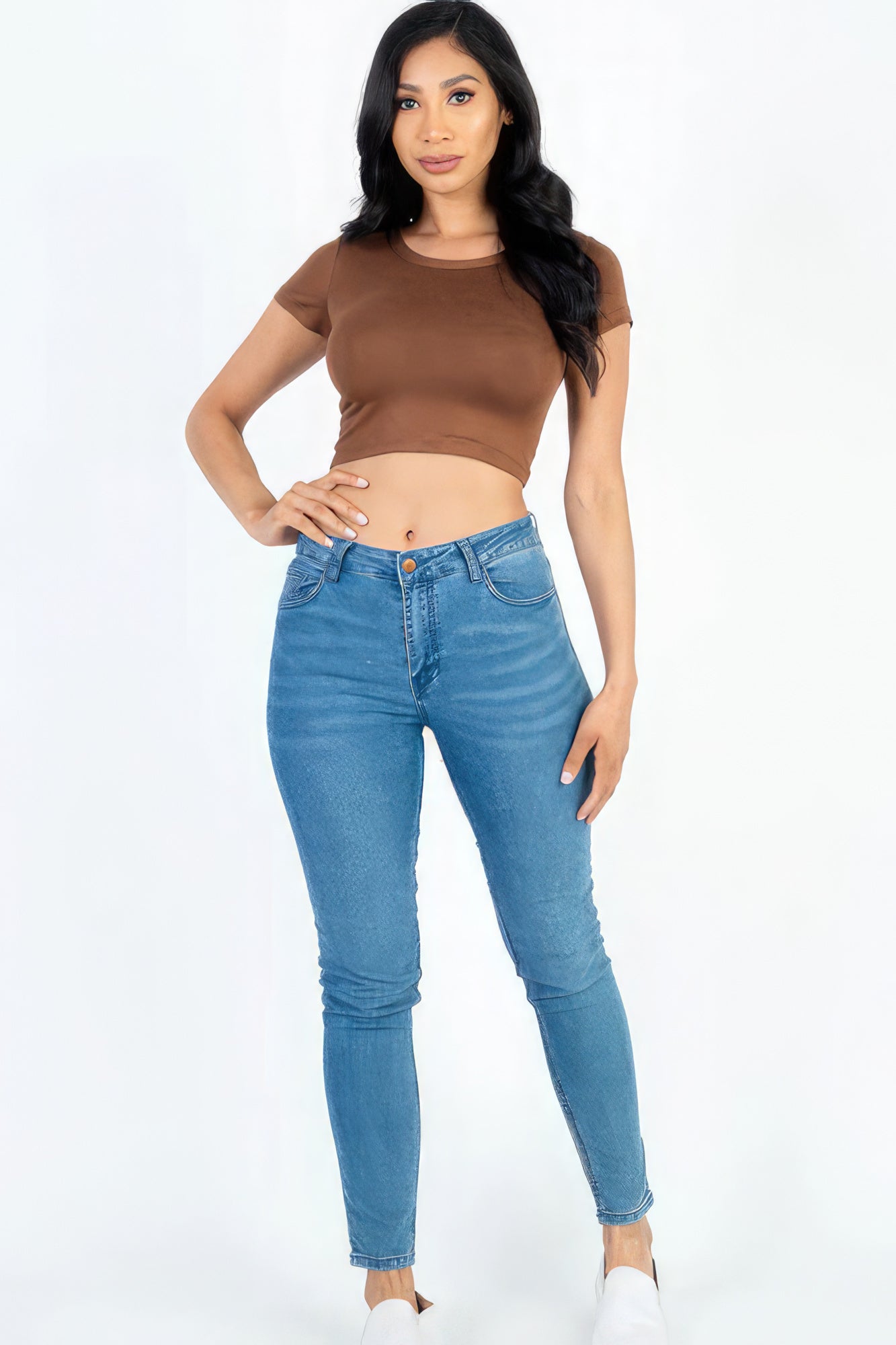 Short Sleeve Roundneck Crop Top